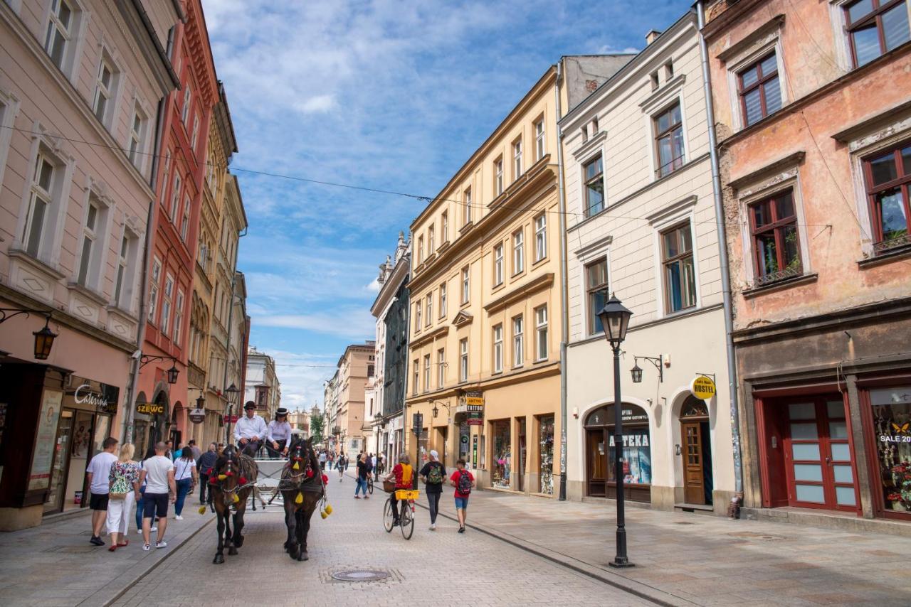 Let'S Rock Party Hostel! Age Limit From 18 Until 40! Cracovia Exterior foto