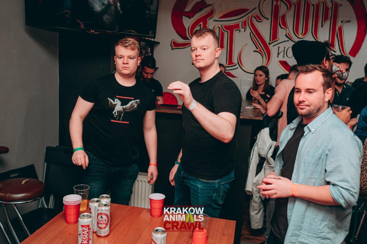 Let'S Rock Party Hostel! Age Limit From 18 Until 40! Cracovia Exterior foto