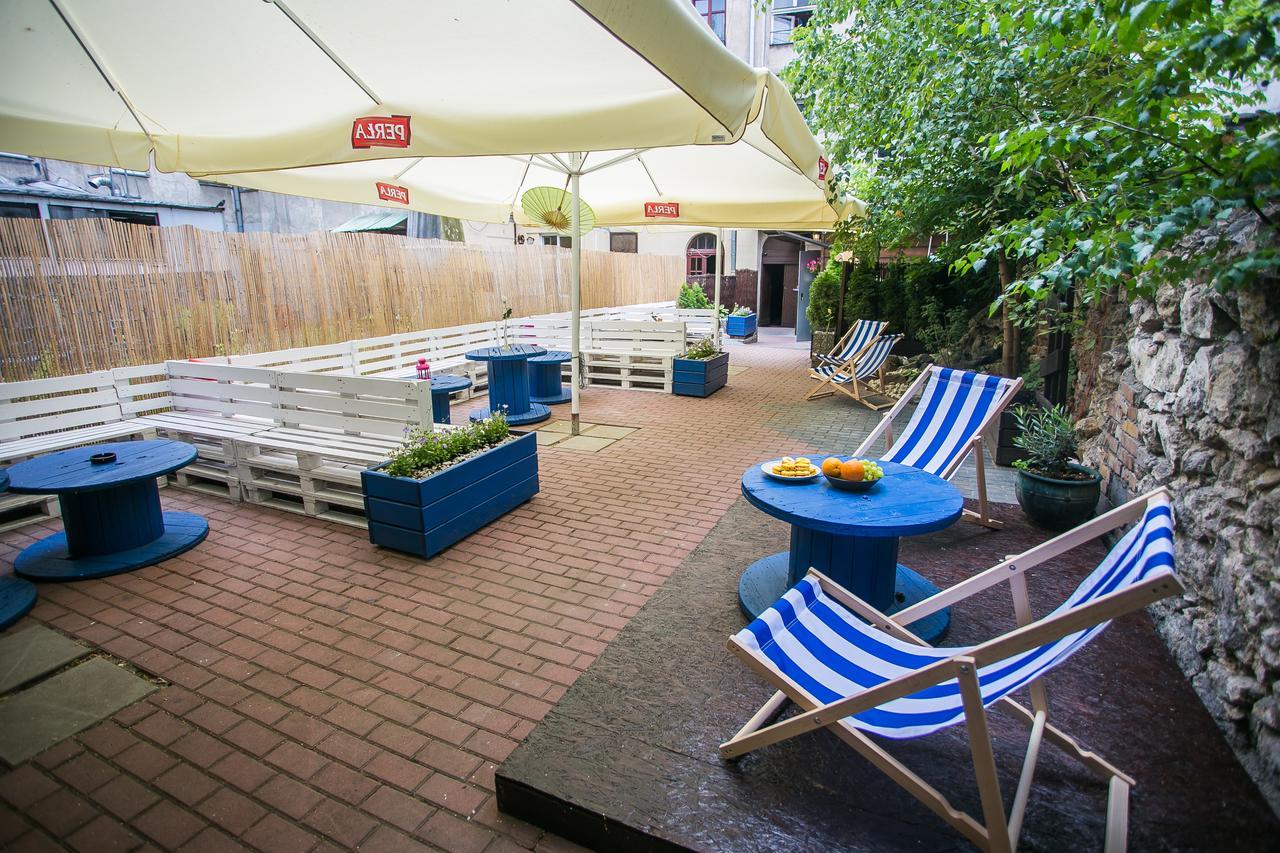 Let'S Rock Party Hostel! Age Limit From 18 Until 40! Cracovia Exterior foto