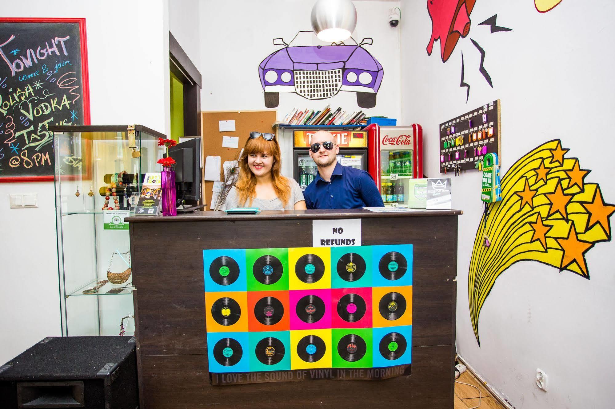 Let'S Rock Party Hostel! Age Limit From 18 Until 40! Cracovia Exterior foto